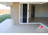 Ascot Homes and Garages (7) - Builders, Artisans & Trades
