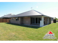 Ascot Homes and Garages (8) - Builders, Artisans & Trades