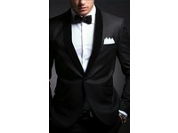 Kingsley Tailors (4) - Одежда