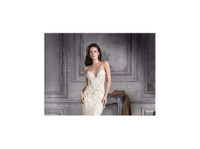 The Sposa Group (3) - Ropa