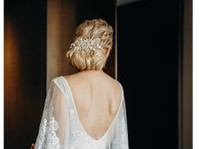 Carly Wood Mobile Wedding Hair Sydney (4) - Оздоровительние и Kрасота