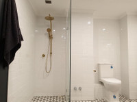 Aussie Bathroom Renovations (8) - Construção e Reforma