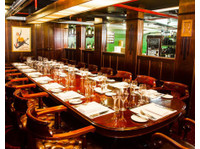 The Brisbane Club (2) - Restaurants