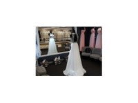 Elite Bridal & Formal Wear (2) - Konsultointi