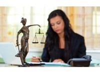 Carl Edwards Solicitor - Criminal Lawyer Tweed Heads (3) - Адвокати и адвокатски дружества