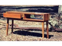 Smith and Thomas Custom Furniture (3) - Мебели