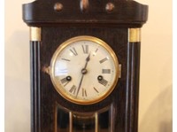 Melbourne Antique Clock Repairs         (1) - Home & Garden Services