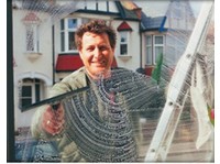 AOk Window Cleaning (3) - Cleaners & Cleaning services
