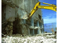 Victoria Wide Demolitions (1) - Строителни услуги