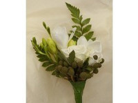 Thanks A Bunch Florist (8) - Presentes e Flores