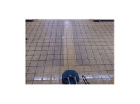 Marks Tile Grout Cleaning (3) - Хигиеничари и слу