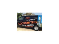 City West Locksmiths (2) - Security services