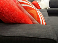 Spotless Upholstery Cleaning (1) - Schoonmaak