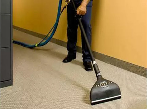 Carpet Cleaning Melbourne - Čistič a úklidová služba