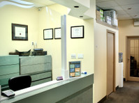 Safavi Dental Clinic (2) - Dentists