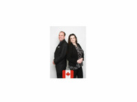 Chris Petitclerc - Financial Advisor Canada (1) - Finanšu konsultanti