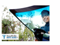 Stouffville Auto Glass (2) - Talleres de autoservicio