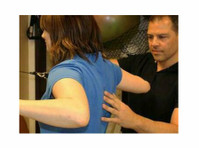 South Vancouver Physiotherapy Clinic (1) - Lekarze