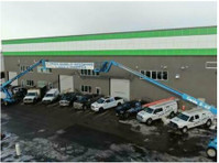 Iron Shield Roofing - Edmonton Roofing Contractor (2) - Работници и покривни изпълнители
