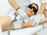 Femme Laser Hair Removal Clinic (3) - Zabiegi kosmetyczne