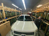 Auto Glass Zone Burlington (3) - Údržba a oprava auta