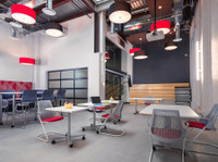 iQ Office Suites (1) - Espaces de bureaux