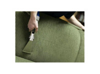 Canadian Elite Carpet Cleaning (1) - Reinigungen & Reinigungsdienste