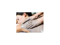 Renu-uradance Spa Services (1) - Terme e Massaggi