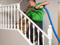 Refresh Carpet Cleaning Surrey (2) - Accommodation services