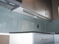 Chinook Glass & Screen Ltd. (4) - Ikkunat, ovet ja viherhuoneet
