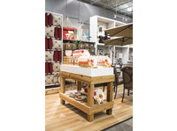 Action Retail Outfitters - Display Racks & Sign Holder (2) - درآمد/برامد
