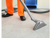 Yeg Carpet Cleaning (1) - Schoonmaak