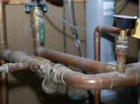 Kitchener Plumbing Pros (7) - Instalatori & Încălzire