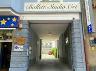 Ballettstudio Ost (4) - Εκπαίδευση και προπόνηση