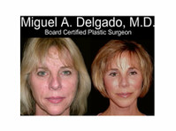 Miguel Delgado, M.D. (2) - Естетска хирургија