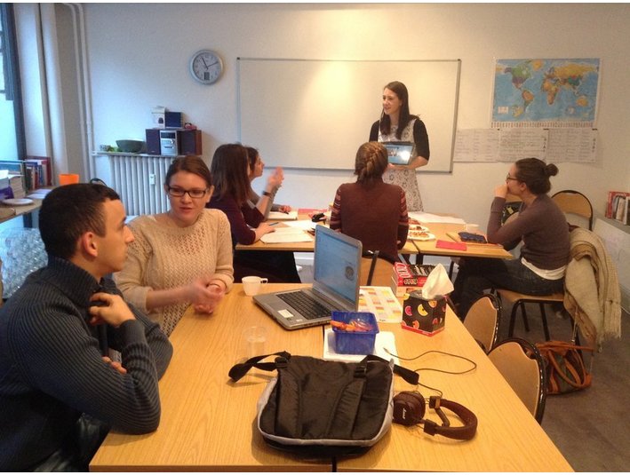 International TEFL Training Institute Paris - Classes pour des adultes