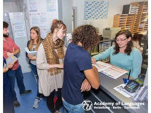 F+U Academy of Languages (4) - Language schools