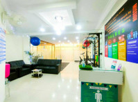 Healing Hands Advanced Physiotherapy Clinic (1) - Hospitals & Clinics