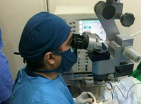Mumbai Eye & Retina Clinic (5) - Болници и клиники