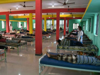 Iyengaran Faith Care Centre (7) - Spitale şi Clinici