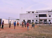 Iyengaran Faith Care Centre (8) - Spitale şi Clinici