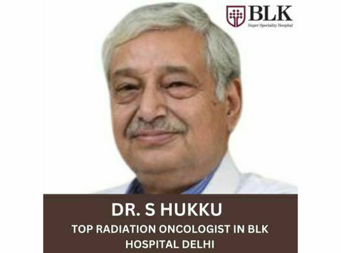 Top Radiation Oncologist Dr S Hukku Delhi - Доктори