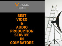 V Room Studios (4) - Elokuvateatterit ja elokuvat