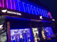 Nandi Honda Motorcycle Showroom (4) - Noleggio e riparazione biciclette