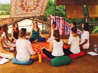 Best Yoga Teacher Training - India (2) - Тренер и обука