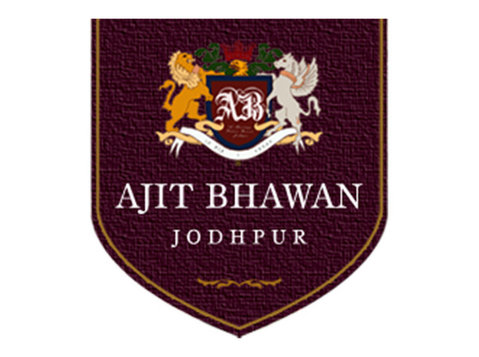 Ajit Bhawan - Hoteli & hosteļi