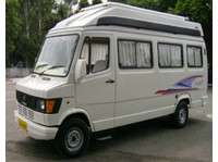 Tempo Traveller Gurgaon (8) - Car Rentals