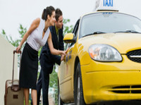 Krishna Travels - Taxi Service in Noida (6) - Taxi-Unternehmen
