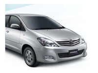 White Queen Travels - Innova Car Rental Delhi (3) - Agências de Viagens