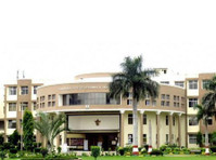 Sagar Institute of Research & Technology (SIRT) (1) - Ekonomické školy a MBA